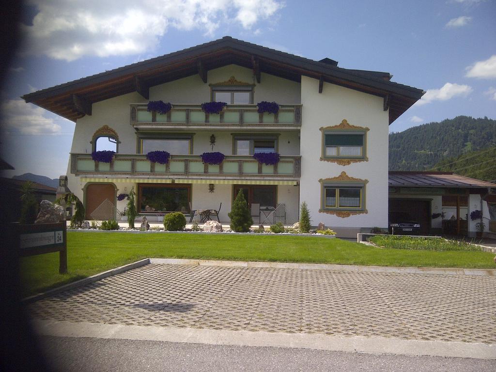 Ferienwohnungen Maria Ginther Pinswang Exterior foto